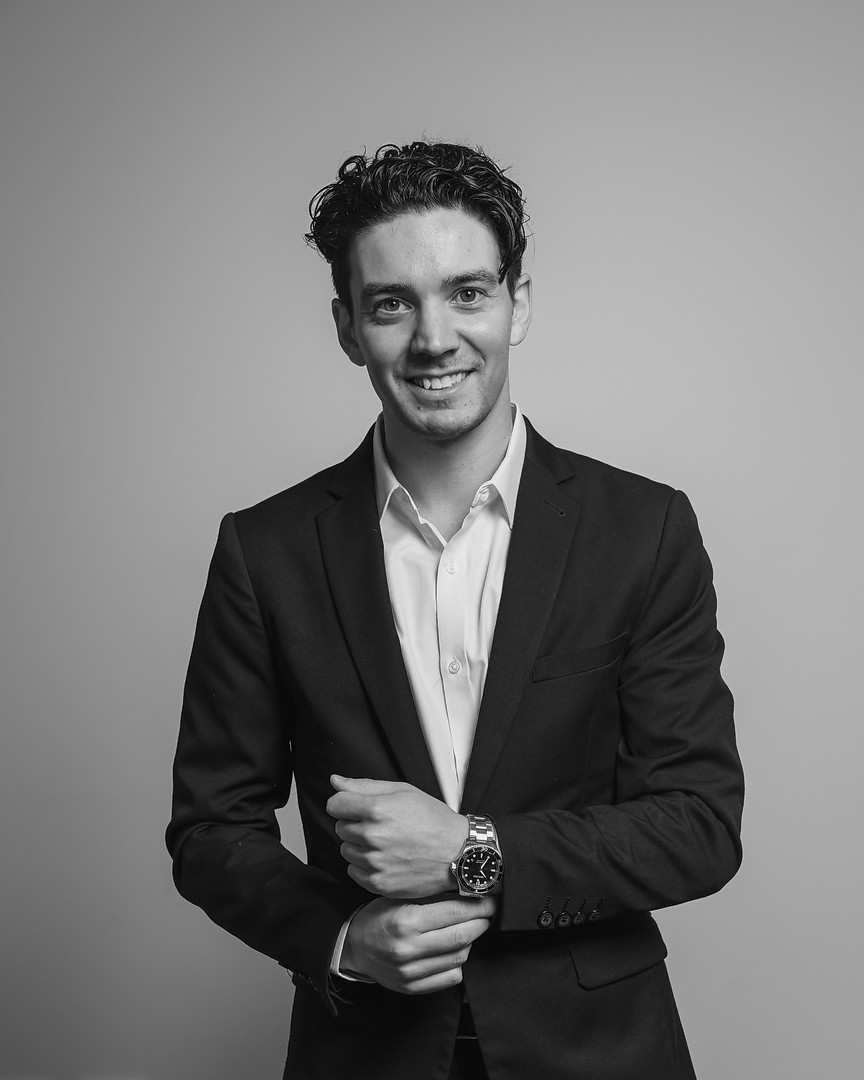 Damian Rustico, Industrial Specialist - Sales and Leasing at